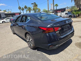 2022 Nissan Altima SV - miniatura 2