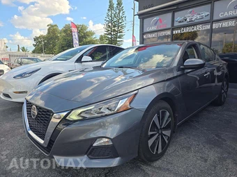 2022 Nissan Altima SV