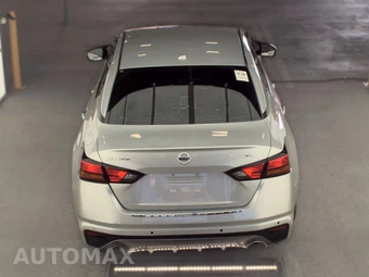 2022 Nissan Altima SV – miniatura 5