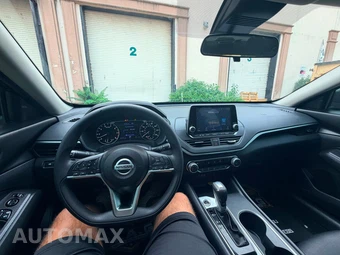 2022 Nissan Altima SV - miniatura 19