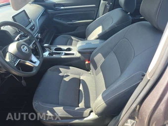2022 Nissan Altima SV – miniatura 7
