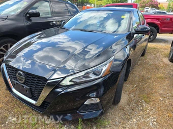 2022 Nissan Altima SV