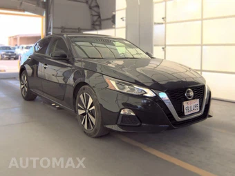 2022 Nissan Altima SV – miniatura 3