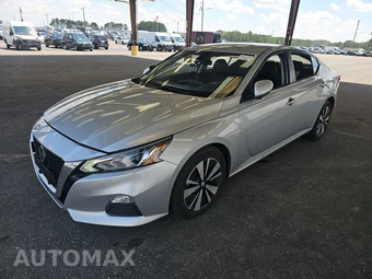 2022 Nissan Altima SV