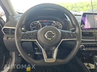 2022 Nissan Altima SV – miniatura 10