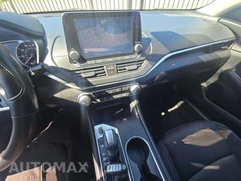 2022 Nissan Altima SV - miniatura 10