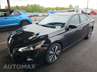 2022 Nissan Altima SV