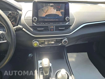 2022 Nissan Altima SV - miniatura 9