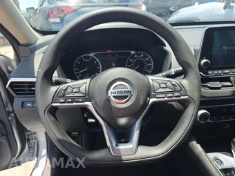 2022 Nissan Altima SV – miniatura 10