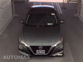 2022 Nissan Altima SV - miniatura 2