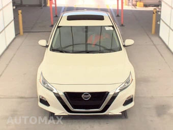 2022 Nissan Altima SV - miniatura 2