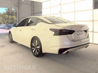 2022 Nissan Altima SV - miniatura 6