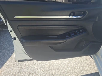 2022 Nissan Altima SV - miniatura 9