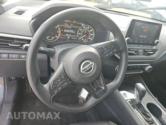 2022 Nissan Altima SV - miniatura 10