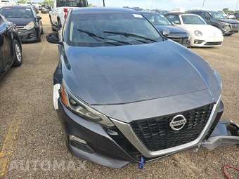 2022 Nissan Altima SV - miniatura 3