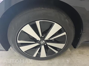 2022 Nissan Altima SV – miniatura 8