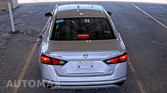 2022 Nissan Altima SV - miniatura 5
