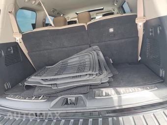 2022 Nissan Armada Platinum – miniatura 10