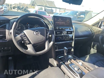 2022 Nissan Armada Platinum - miniatura 11