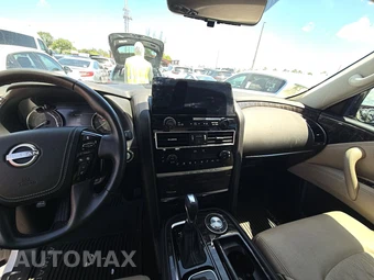 2022 Nissan Armada Platinum - miniatura 11