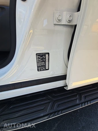 2022 Nissan Armada Platinum - miniatura 15