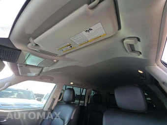 2022 Nissan Armada SV - miniatura 11