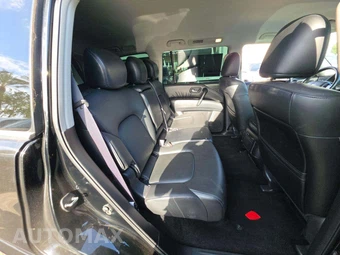 2022 Nissan Armada SV - miniatura 17