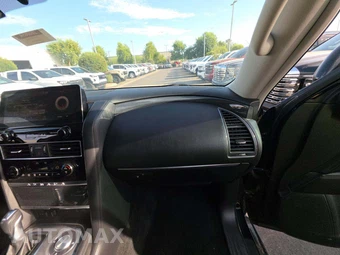 2022 Nissan Armada SV - miniatura 20