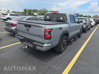 2022 Nissan Frontier PRO-4X Crew Cab Medium Bed - miniatura 4