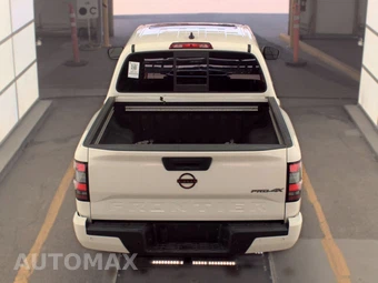 2022 Nissan Frontier PRO-4X Crew Cab Medium Bed - miniatura 5