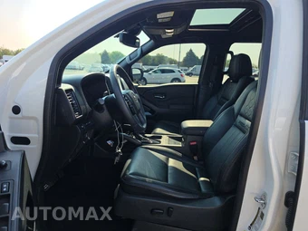 2022 Nissan Frontier PRO-4X Crew Cab Medium Bed - miniatura 7