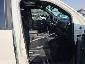 2022 Nissan Frontier PRO-4X Crew Cab Medium Bed - miniatura 8