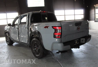 2022 Nissan Frontier PRO-4X Crew Cab Medium Bed - miniatura 4