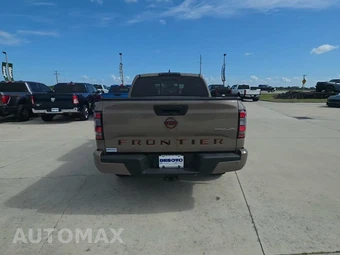 2022 Nissan Frontier PRO-4X Crew Cab Medium Bed – miniatura 4