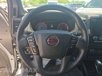 2022 Nissan Frontier PRO-X Crew Cab Medium Bed - miniatura 10