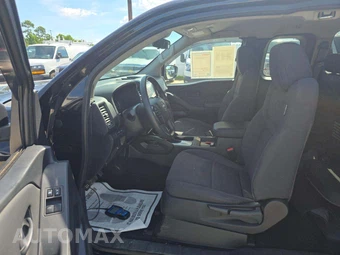 2022 Nissan Frontier S Extended Cab Long Bed – miniatura 3