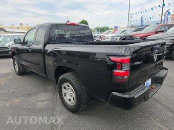 2022 Nissan Frontier S Extended Cab Long Bed – miniatura 2