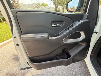 2022 Nissan Frontier SV Crew Cab Long Bed - miniatura 14