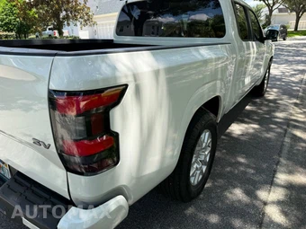 2022 Nissan Frontier SV Crew Cab Long Bed - miniatura 24