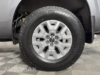 2022 Nissan Frontier SV Crew Cab Long Bed - miniatura 43