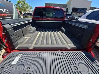 2022 Nissan Frontier SV Crew Cab Medium Bed – miniatura 14