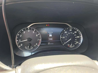 2022 Nissan Frontier SV Crew Cab Medium Bed – miniatura 9