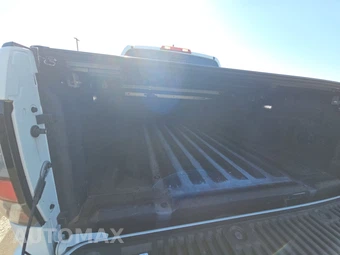 2022 Nissan Frontier SV Crew Cab Medium Bed – miniatura 16