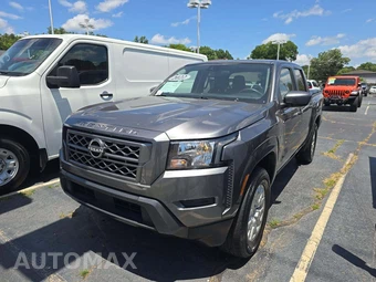 2022 Nissan Frontier SV Crew Cab Medium Bed