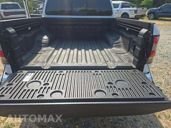 2022 Nissan Frontier SV Crew Cab Medium Bed – miniatura 11
