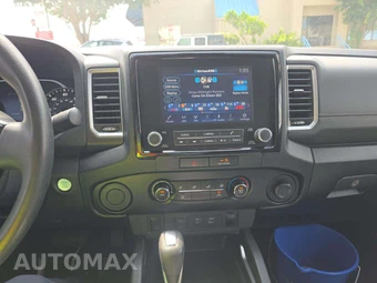 2022 Nissan Frontier SV Crew Cab Medium Bed – miniatura 10