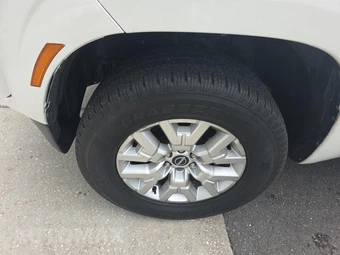 2022 Nissan Frontier SV Crew Cab Medium Bed – miniatura 8