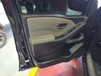 2022 Nissan Frontier SV Crew Cab Medium Bed – miniatura 9