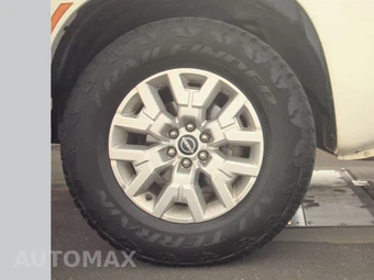 2022 Nissan Frontier SV Crew Cab Medium Bed – miniatura 9