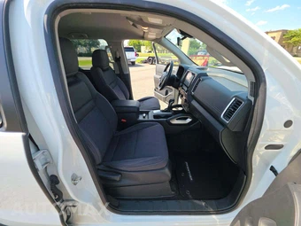 2022 Nissan Frontier SV Crew Cab Medium Bed - miniatura 15